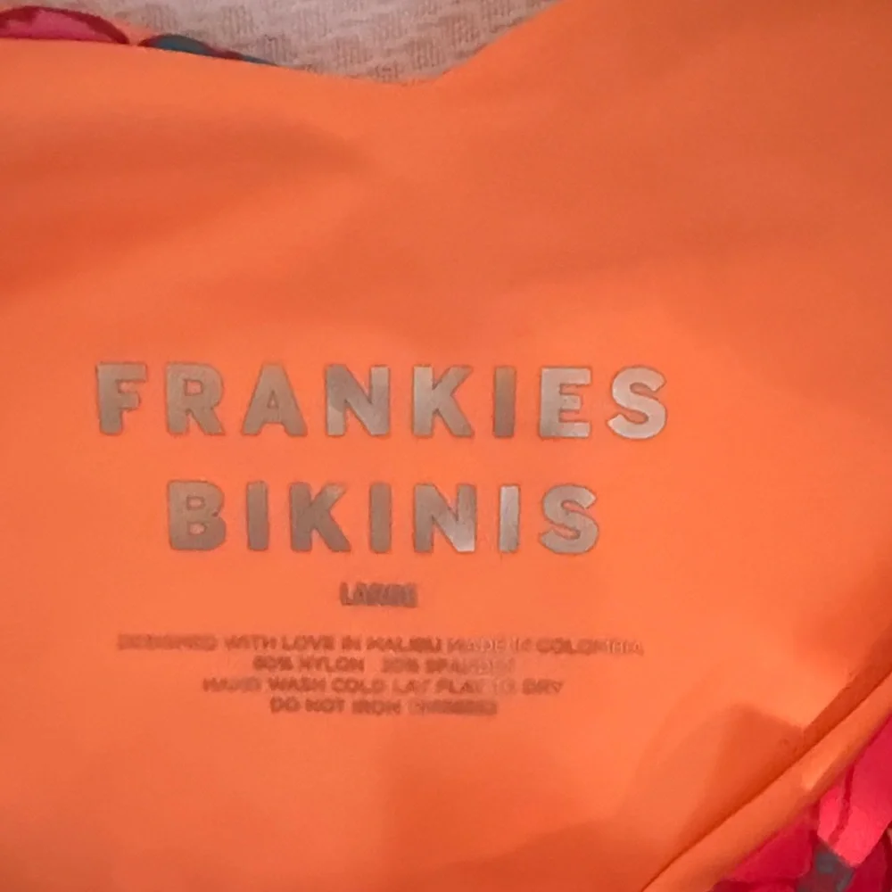 Frankies Bikinis Neon Floral Two Piece Set Multiway‎ Bandeau High Cut Large